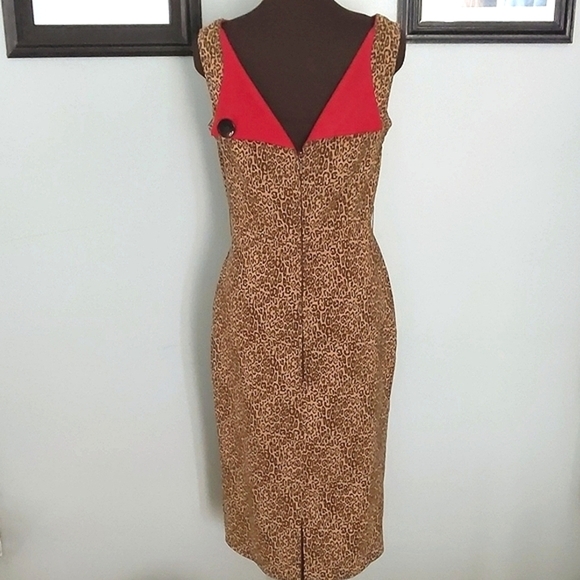 Bettie Page Wiggle Dress - Picture 3 of 8